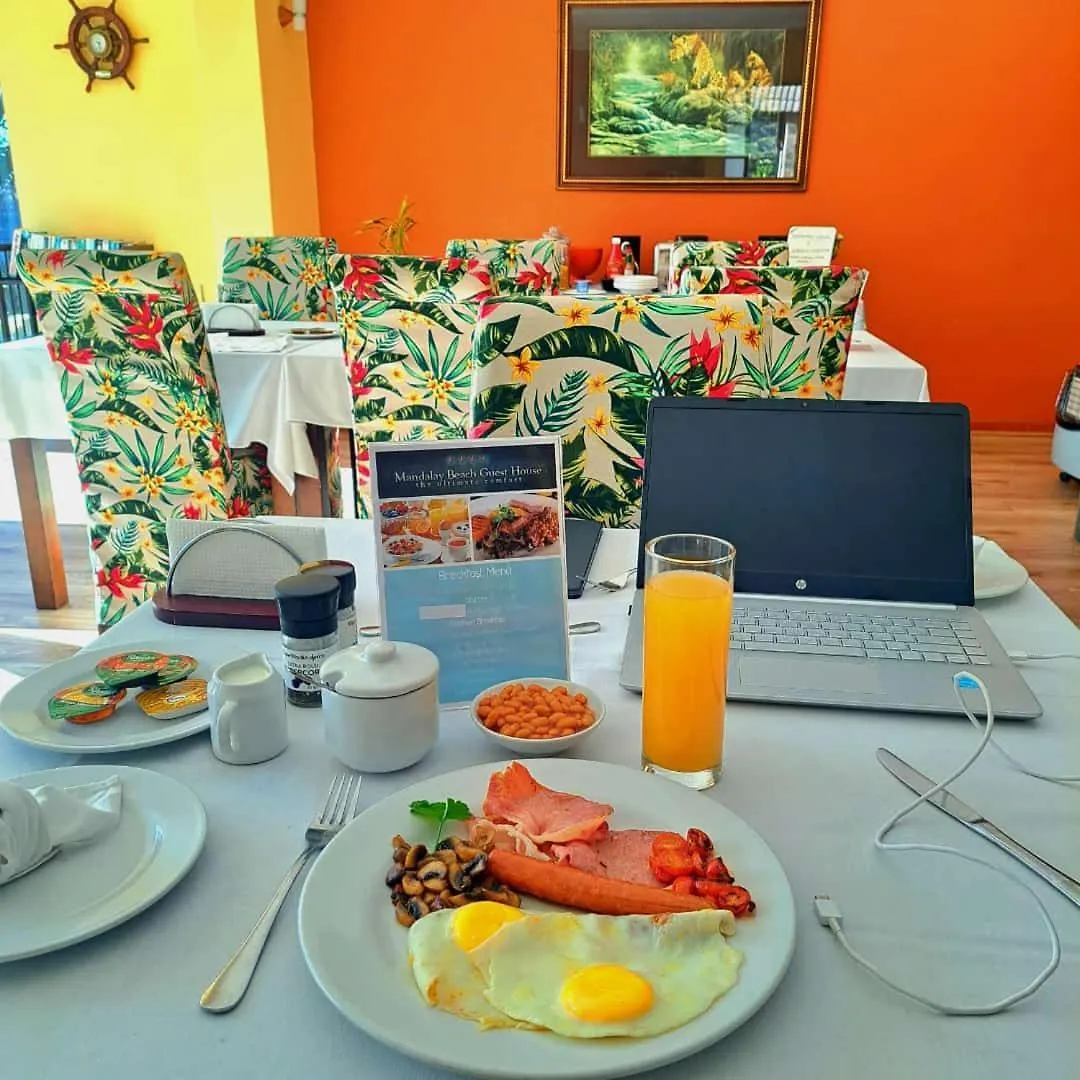 Mandalay Beach Guest House Bloubergstrand